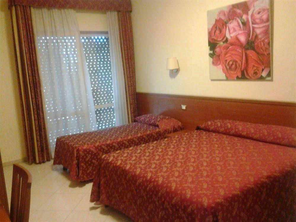 Hotel Vitti Róma Kültér fotó